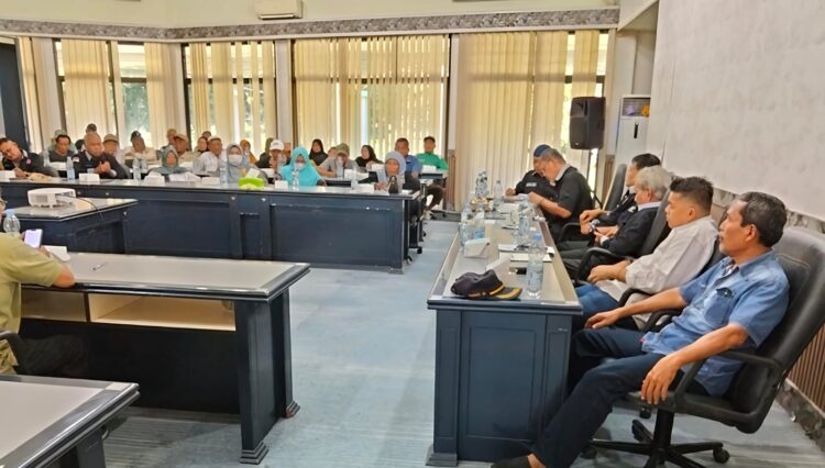 Menyerap Aspirasi Pensiunan, DPN-DPW FKPPN Sumut Gelar Sosialisasi dan Konsolidasi Di Dser1 Gunung Pamela