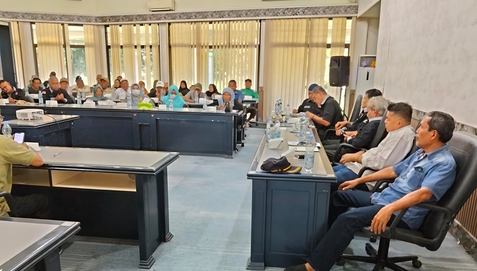 Menyerap Aspirasi Pensiunan, DPN-DPW FKPPN Sumut Gelar Sosialisasi dan Konsolidasi Di Dser1 Gunung Pamela 5 Menyerap Aspirasi Pensiunan, DPN-DPW FKPPN Sumut Gelar Sosialisasi dan Konsolidasi Di Dser1 Gunung Pamela - WhatsApp Image 2025 06 02 at 23.12.28