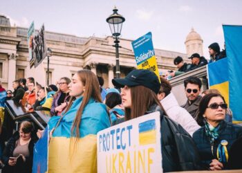 The war in Ukraine: Meet the people resisting the Russian invasion - post 1