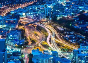 Robot companies pledge they're not going to let the robots kill you - post 5