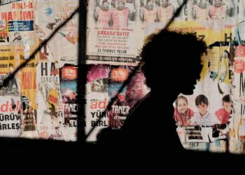 Do We Really Need To Wear Hair Products That Contain Sunscreen? - post 7