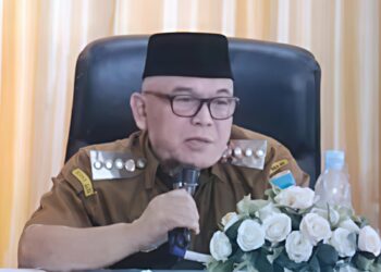 Bupati Pasaman Barat Paparkan Capaian SPM 94,14 Persen di Hadapan Gubernur Sumbar Mahyeldi dan Dirjen Bina Bangda Kemendagri Ir. Restuardy Daud, MSc