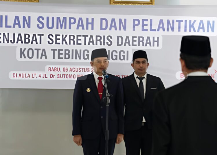 Wali Kota Tebingtinggi H . Iman Irdian Saragih Lantik M. Syah Irwan Menjadi Pj. Sekdako 4 Wali Kota Tebingtinggi H . Iman Irdian Saragih Lantik M. Syah Irwan Menjadi Pj. Sekdako