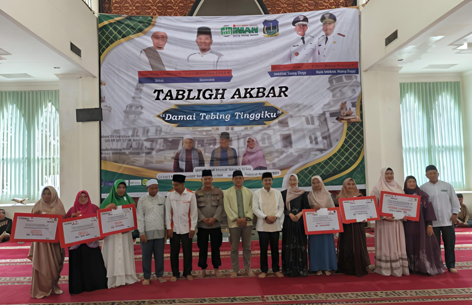 Walikota Tebingtinggi H. Iman Irdian Saragih Ajak Masyarakat Doakan Kota Tebingtinggi Menjadi “Baldatun Toyyibatun Warobbun Ghofur” 6 Walikota Tebingtinggi H. Iman Irdian Saragih Ajak Masyarakat Doakan Kota Tebingtinggi Menjadi “Baldatun Toyyibatun Warobbun Ghofur” - IMG 20250812 WA0004