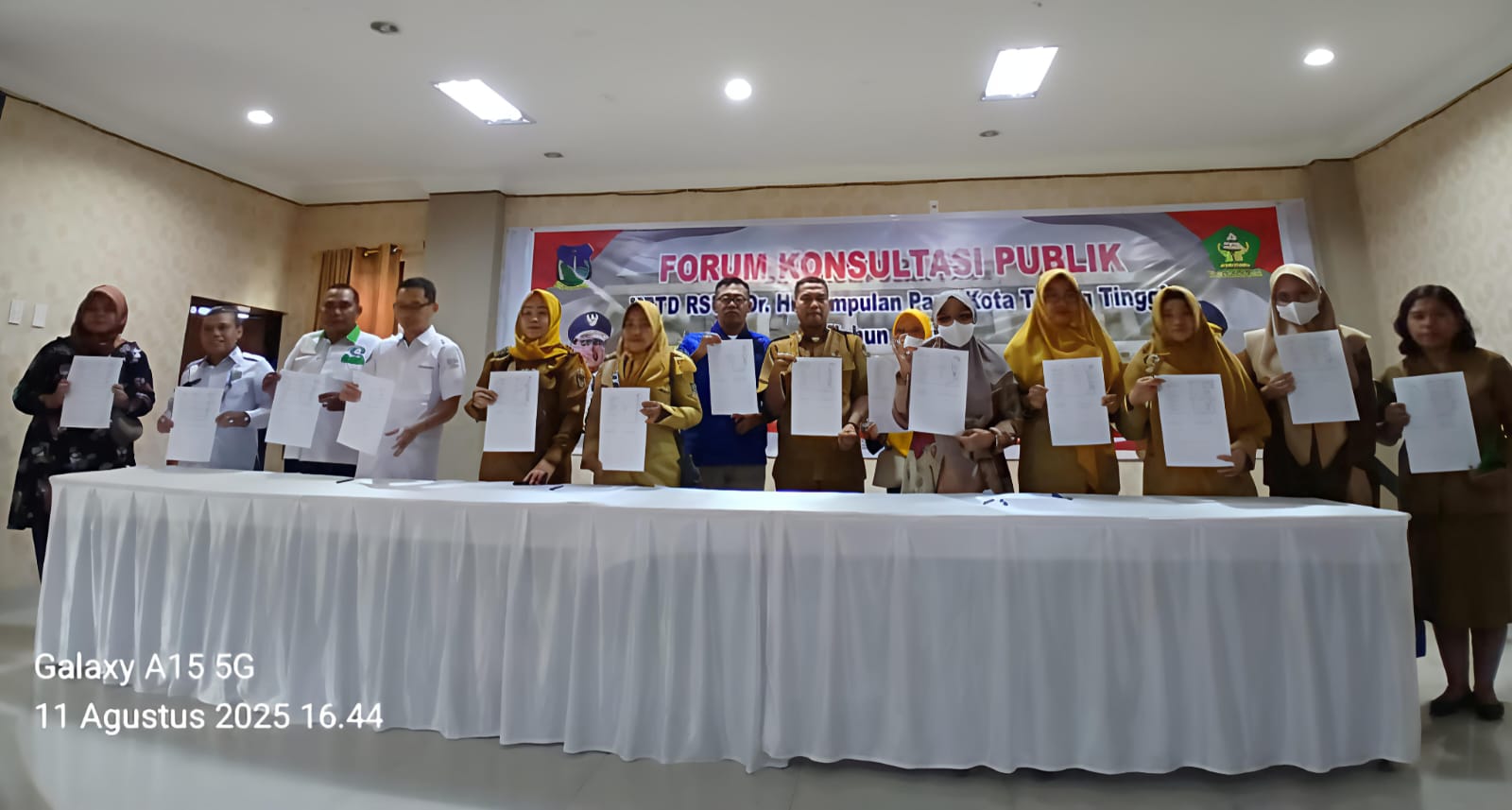 Dari Diskusi FKP RSUD KP T. Tinggi, Plt. Direktur drg. Lili Marliana, MKM : Pelayanan Rumah Sakit Terus Mengalami Perbaikan Dan Pembenahan - IMG 20250813 WA0000