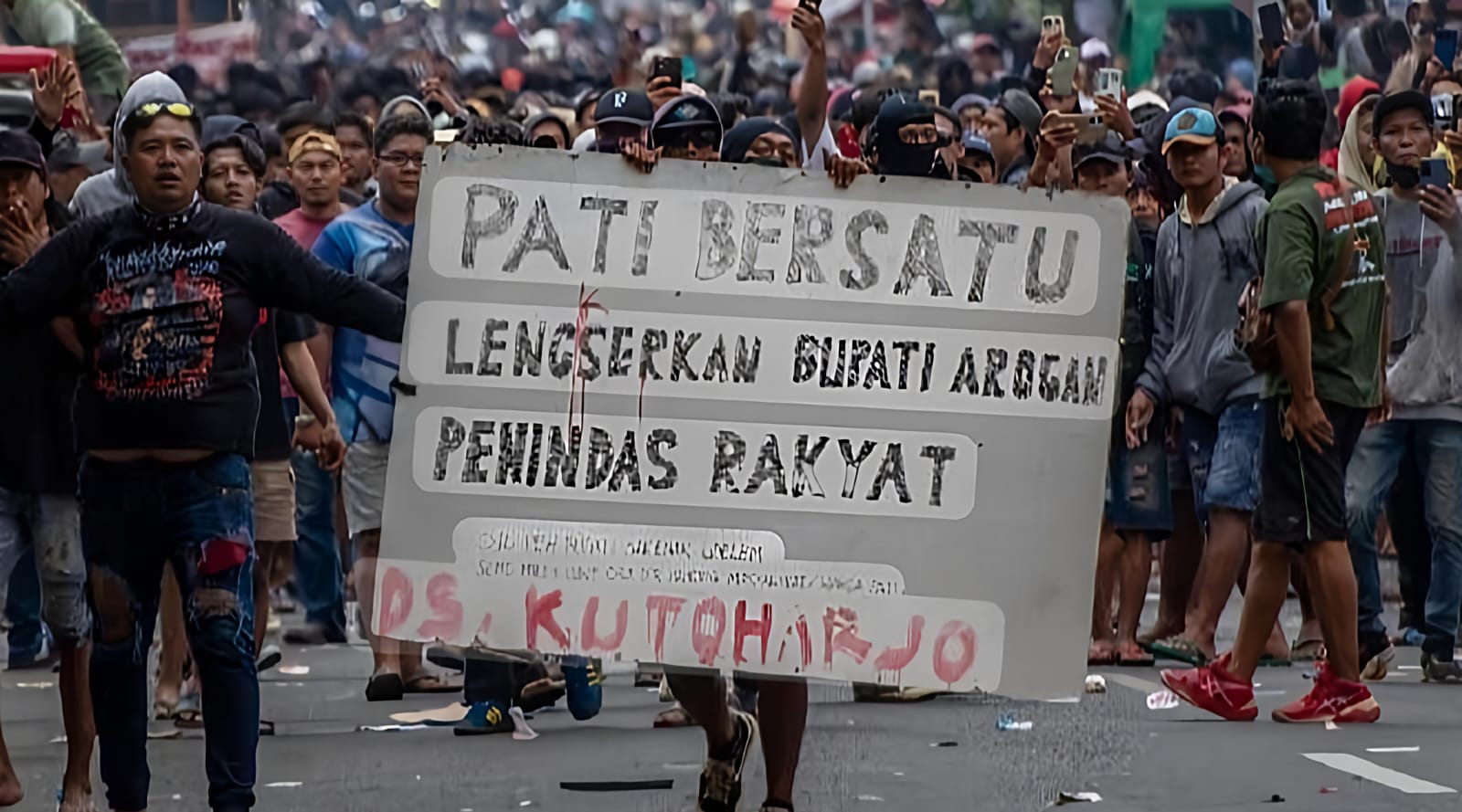 Pimpinan DPR Dan Mendagri Evaluasi Kebijakan Bupati Pati Sudewo Timbulkan Protes Warga 6 Pimpinan DPR Dan Mendagri Evaluasi Kebijakan Bupati Pati Sudewo Timbulkan Protes Warga - IMG 20250815 WA0006