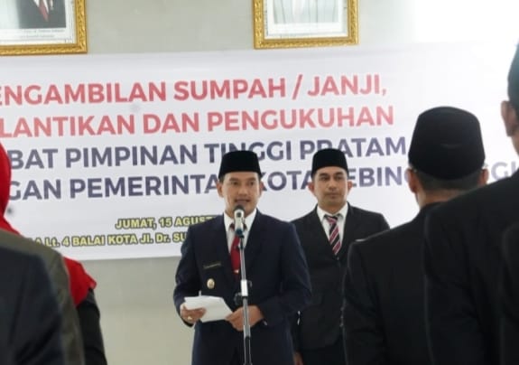 19 Pejabat Pimpinan Tinggi Pemko Tebingtinggi Dilantik, Walikota : Dalam pelantikan para pejabat ini, tidak ada saya kutip satu sen pun 5 19 Pejabat Pimpinan Tinggi Pemko Tebingtinggi Dilantik, Walikota : Dalam pelantikan para pejabat ini, tidak ada saya kutip satu sen pun - IMG 20250816 WA0036