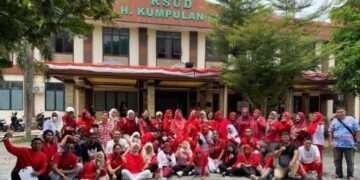 Semarakkan Perayaan HUT RI Ke-80, RSUD dr. H. Kumpulan Pane Kota Tebingtinggi Gelar Berbagai Perlombaan 16 Semarakkan Perayaan HUT RI Ke-80, RSUD dr. H. Kumpulan Pane Kota Tebingtinggi Gelar Berbagai Perlombaan