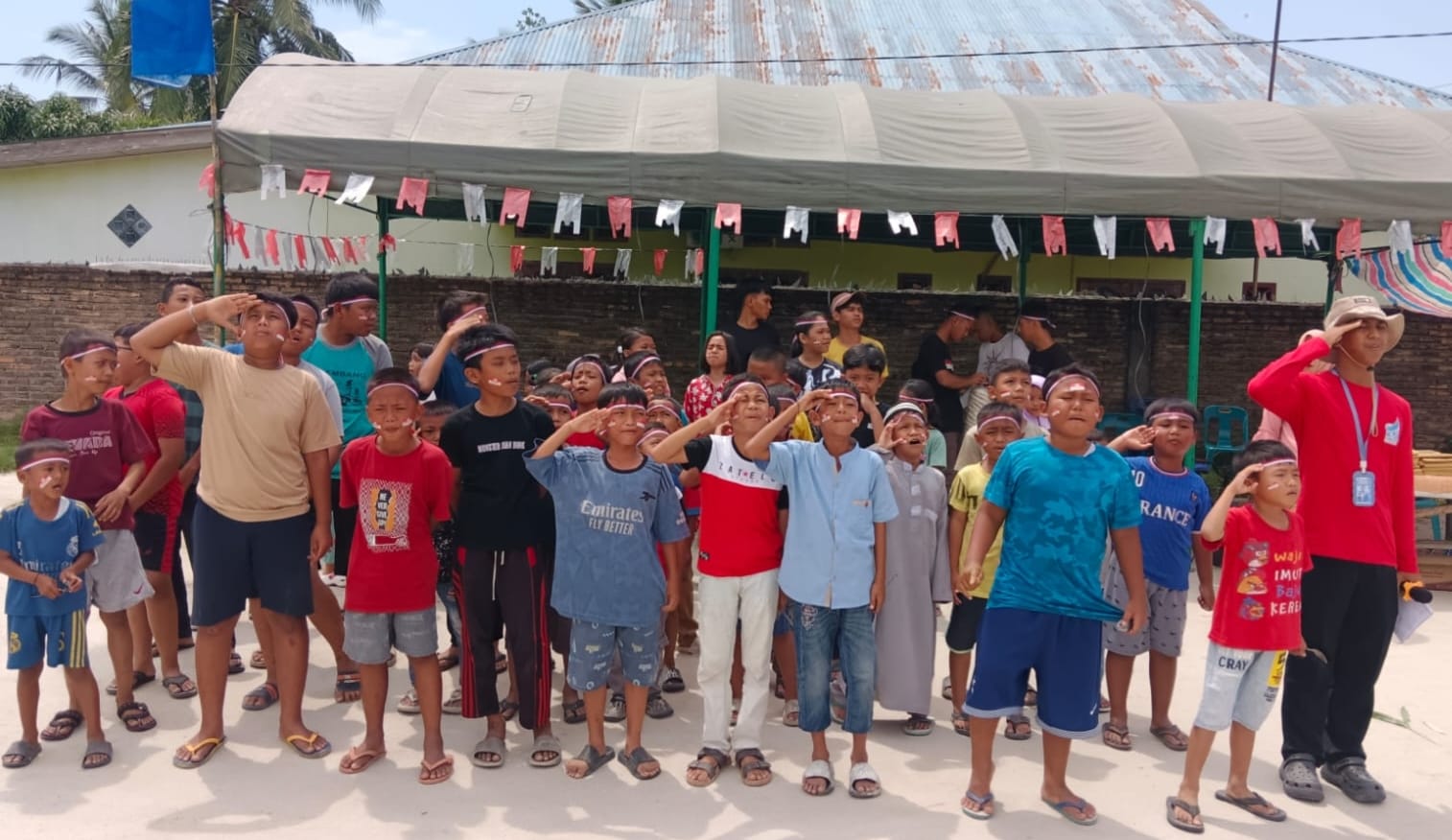 Memeriahkan Perayaan HUT RI Ke-80, Pemuda-Pemudi Kelurahan Rantaulaban dan KKL 10 STAIS Tebingtinggi Gelar Berbagai Perlombaan, Ditandai Dengan Lomba Joget Balon Emak-Emak 7 Memeriahkan Perayaan HUT RI Ke-80, Pemuda-Pemudi Kelurahan Rantaulaban dan KKL 10 STAIS Tebingtinggi Gelar Berbagai Perlombaan, Ditandai Dengan Lomba Joget Balon Emak-Emak - IMG 20250817 WA0029 1