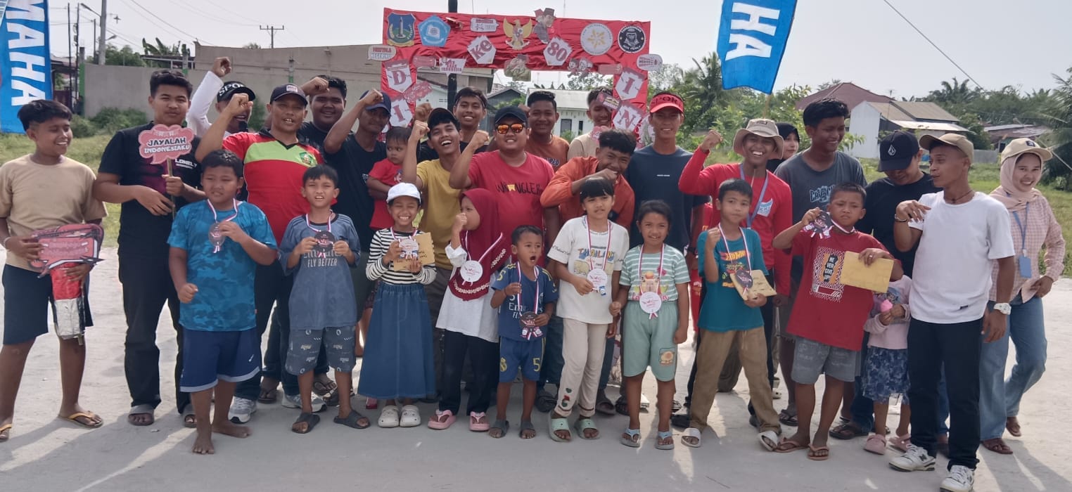 Memeriahkan Perayaan HUT RI Ke-80, Pemuda-Pemudi Kelurahan Rantaulaban dan KKL 10 STAIS Tebingtinggi Gelar Berbagai Perlombaan, Ditandai Dengan Lomba Joget Balon Emak-Emak 12 Memeriahkan Perayaan HUT RI Ke-80, Pemuda-Pemudi Kelurahan Rantaulaban dan KKL 10 STAIS Tebingtinggi Gelar Berbagai Perlombaan, Ditandai Dengan Lomba Joget Balon Emak-Emak - IMG 20250817 WA0033