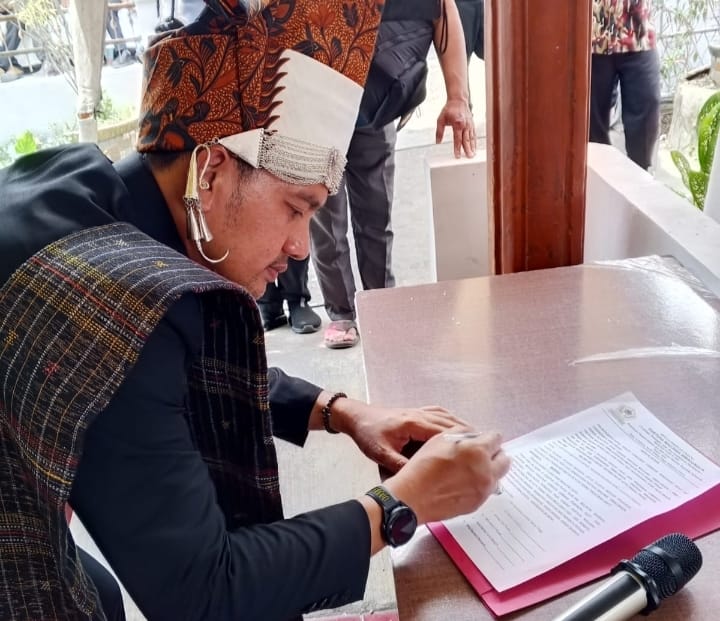 PAC Partuha Maujana Simalungun Kota Tebingtinggi Dilantik, Iman Irdian Saragih : Mari Bersama Membangun Kota Tebingtinggi Lebih Maju 6 PAC Partuha Maujana Simalungun Kota Tebingtinggi Dilantik, Iman Irdian Saragih : Mari Bersama Membangun Kota Tebingtinggi Lebih Maju - IMG 20250820 WA0004