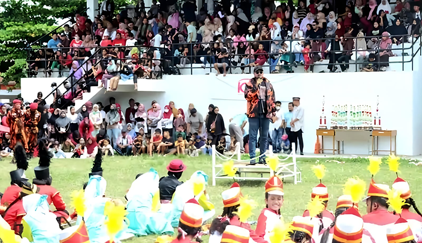 Wakil Bupati Serdangbedagai H. Adlin Tambunan Buka Festival Marching Band di Perbaungan 6 Wakil Bupati Serdangbedagai H. Adlin Tambunan Buka Festival Marching Band di Perbaungan - IMG 20250821 WA0003