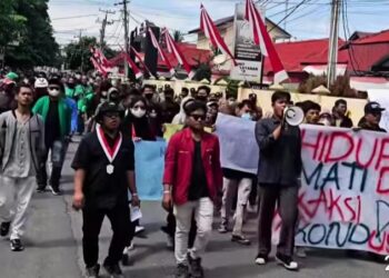 Ratusan Massa Gelar Aksi Damai Di Kota Tebingtinggi, Sampaikan 4 Tuntutan