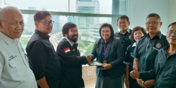 Ketua Umum DPN FKPPN Serta Ginting Temui Direktur SDM Holding PTPN III Endang Suraningsih, Tagih Janji Abdul Ghani