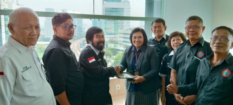 Ketua Umum DPN FKPPN Serta Ginting Temui Direktur SDM Holding PTPN III Endang Suraningsih, Tagih Janji Abdul Ghani