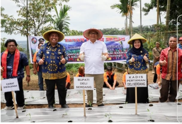 Bupati H. Asri Ludin Tambunan Resmikan Jembatan Lau Lateng Dan Canangkan Sibolangit Jadi Sentra Cabai dan Kawasan Wisata - IMG 20250926 WA0008