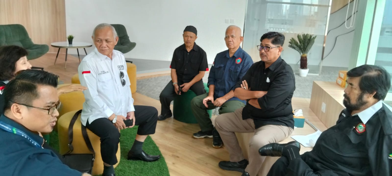 Bantuan Uang Beras Karyawan Pelaksana Ex PTPN III, IV, V Dan VI Akan Dibayarkan Sekaligus 6 Bantuan Uang Beras Karyawan Pelaksana Ex PTPN III, IV, V Dan VI Akan Dibayarkan Sekaligus - IMG 20250928 WA0005