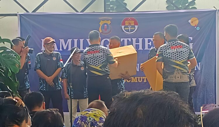 Humas Poldasu Gelar Family Gathering Bersama Insan Pers, Kabid Humas Poldasu : Wartawan harus profesional dalam menjalankan tugasnya 2 Humas Poldasu Gelar Family Gathering Bersama Insan Pers, Kabid Humas Poldasu : Wartawan harus profesional dalam menjalankan tugasnya