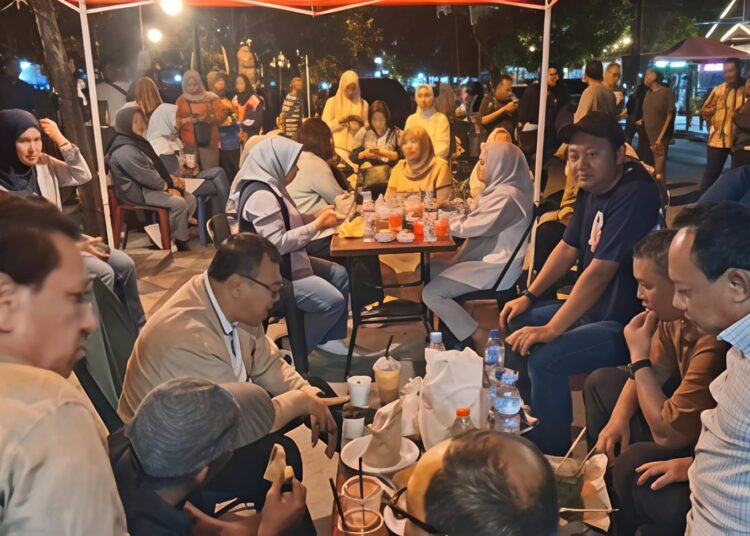 Hadir Di Deliserdang Weekend, Asri Ludin Tambunan Diserbu Warga Di Jalan Diponegoro Lubukpakam