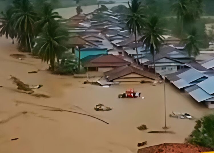 Banjir dan Longsor Kepung Wilayah Kabupaten Tapsel-Tapteng-Sibolga, Akibatkan Korban Jiwa, Rumah Dan Kenderaan Hanyut