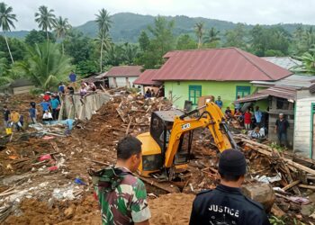 Tragedi Tanah Longsor Di Angkola Sangkunur Tapsel, 12 Orang Masih Tertimbun Lahan HGU PTPN IV Palmco Regional I Kebun Hapesong