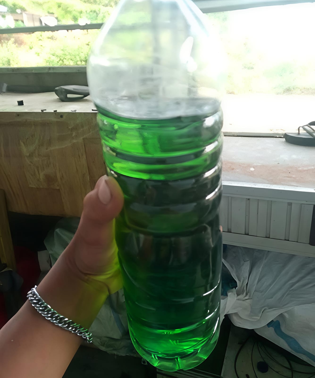 Pasca Banjir Di Kota Tebingtinggi Menyusul BBM Langka, Masyarakat Panik, Ada Pedagang Eceran Jual Pertalite Rp. 45 Ribu Perliter 8 Pasca Banjir Di Kota Tebingtinggi Menyusul BBM Langka, Masyarakat Panik, Ada Pedagang Eceran Jual Pertalite Rp. 45 Ribu Perliter - IMG 20251202 WA0012