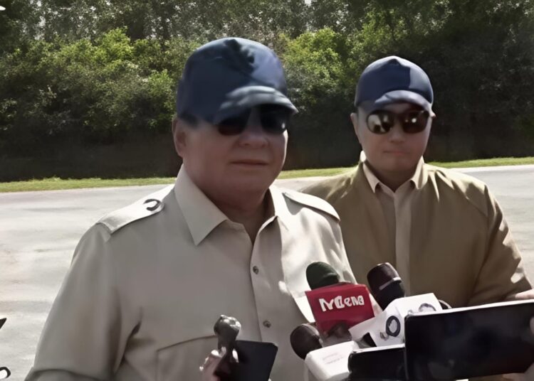 Presiden Prabowo Subianto Tinjau Korban Banjir Tapanuli Tengah