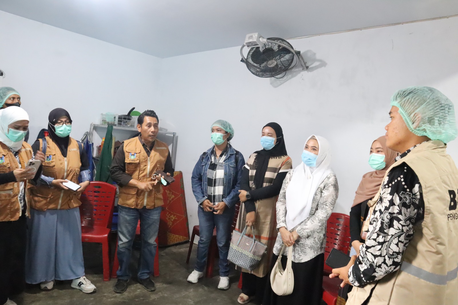 Satgas Program MBG Kota Tebingtinggi Tinjau Dapur SPPG, Pastikan Kualitas Dan Kebersihan 6 Satgas Program MBG Kota Tebingtinggi Tinjau Dapur SPPG, Pastikan Kualitas Dan Kebersihan - IMG 20251205 WA0019