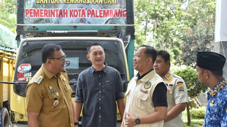 Pemkab Deliserdang Terima Bantuan Bencana Dari Pemko Palembang Untuk Korban Banjir Dan Longsor 2 Pemkab Deliserdang Terima Bantuan Bencana Dari Pemko Palembang Untuk Korban Banjir Dan Longsor