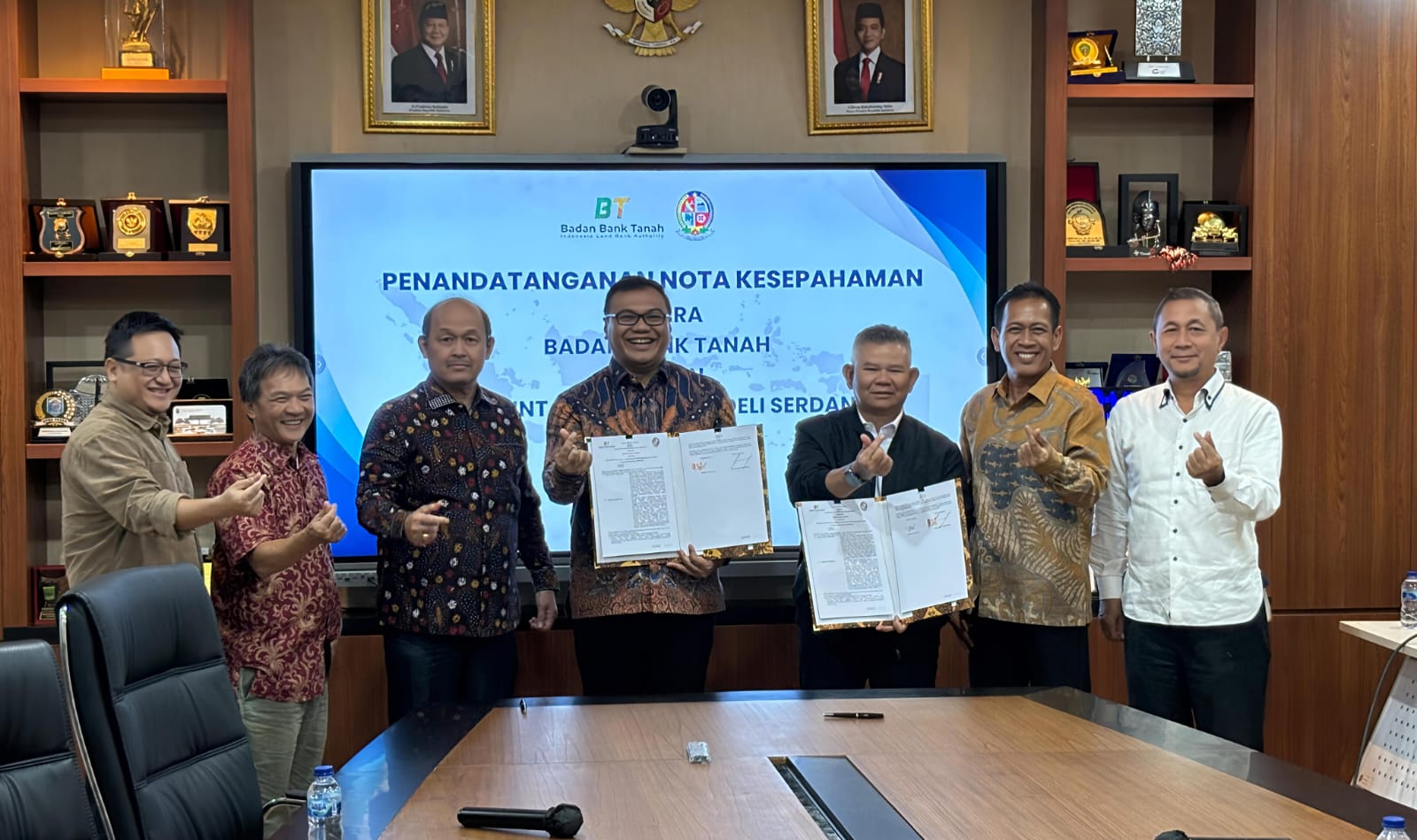 Kerjasama Pemkab Deliserdang Dan Badan Bank Tanah, Bupati : Maksimalkan Pengelolaan Tuntaskan Konflik Agraria - IMG 20251210 WA0023