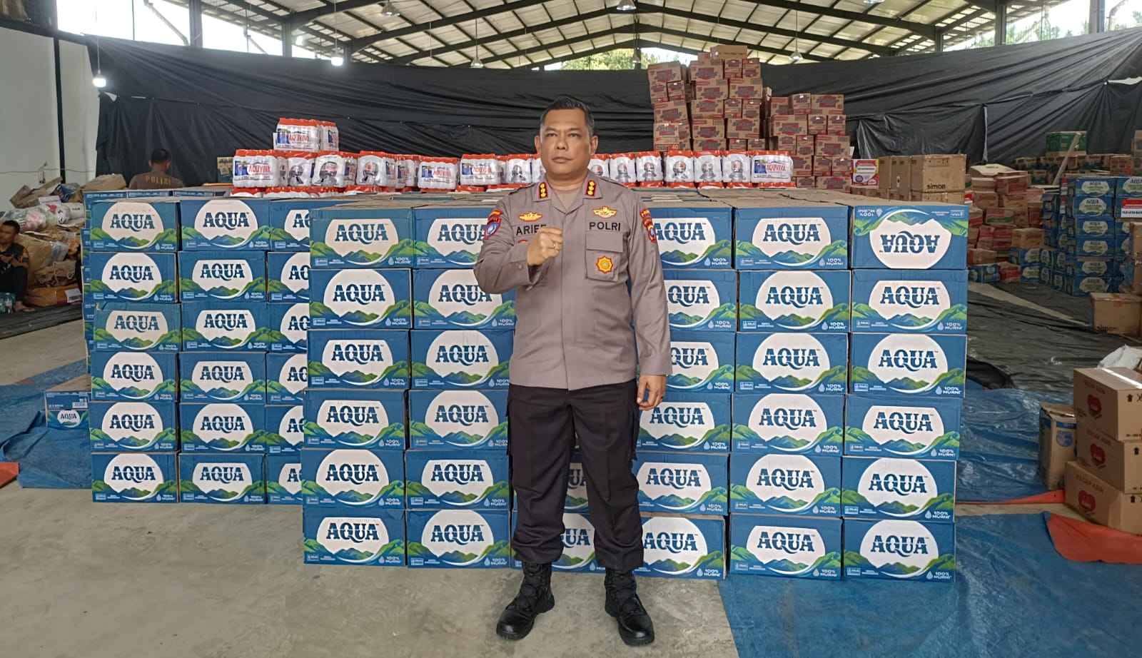 Polda Sumut Terima Bantuan Kemanusiaan dari Polda Dan Bhayangkari Kepulauan Bangka Belitung Untuk Korban Bencana - IMG 20251214 WA0028