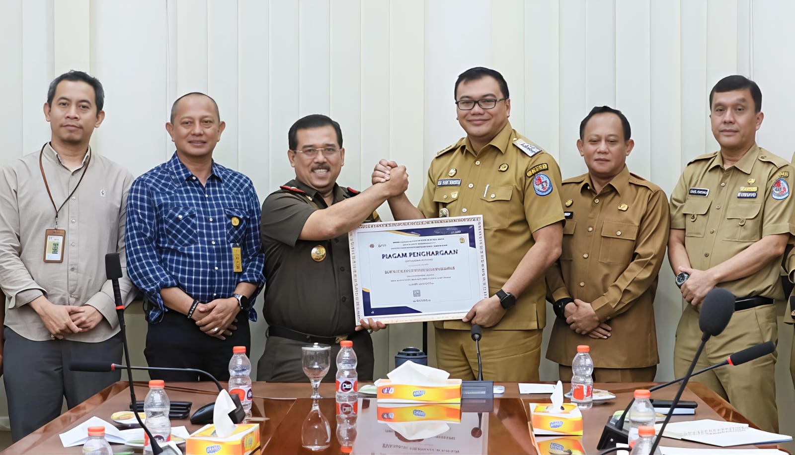 Capaian Pajak Pemkab Deliserdang Level Terbaik Di Sumatera Utara Dan Nasional, Terima Penghargaan Mitra Strategis - IMG 20251217 WA0010