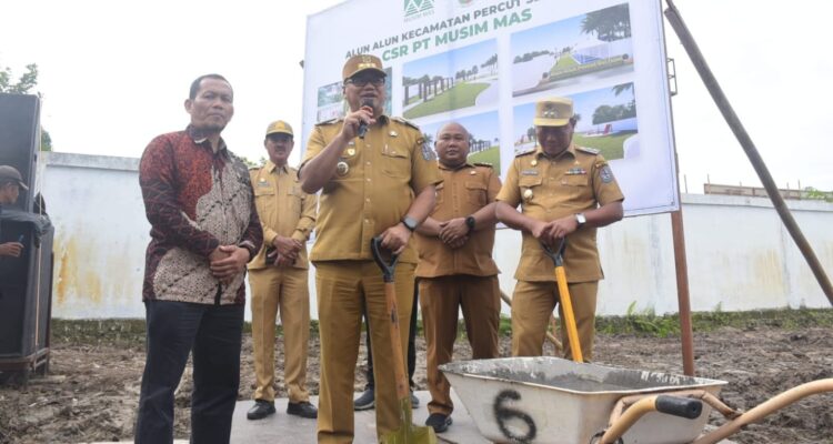 Pembangunan Alun-Alun Refresentatif Kecamatan Percut Seituan, Merupakan Kolaborasi Pemkab Deliserdang Dan PT. Musim Mas 2 Pembangunan Alun-Alun Refresentatif Kecamatan Percut Seituan, Merupakan Kolaborasi Pemkab Deliserdang Dan PT. Musim Mas