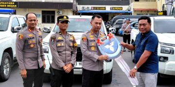 Pemkab Deli Serdang Beri Bantuan 3 Unit Kendaraan Operasional kepada Polrestabes Medan