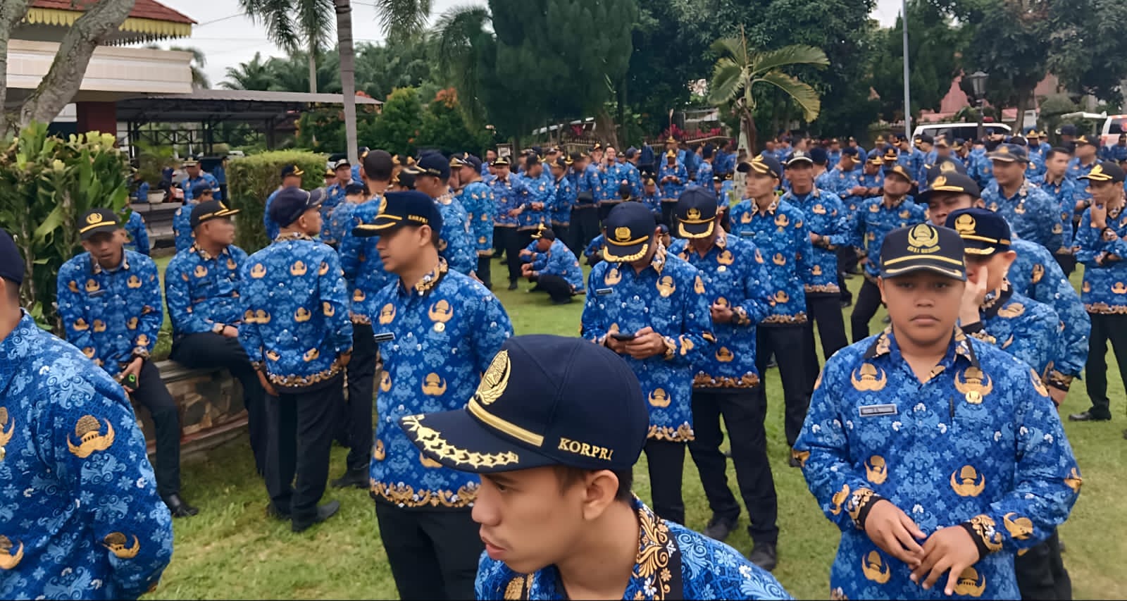 Ketua Dewan Pertimbangan MUI Kota Tebingtinggi Ustad Drs. H. Nizar Rangkuti, 7 Anak-Kemanakannya Dilantik Menjadi PPPK Paruh Waktu - IMG 20251220 WA0010