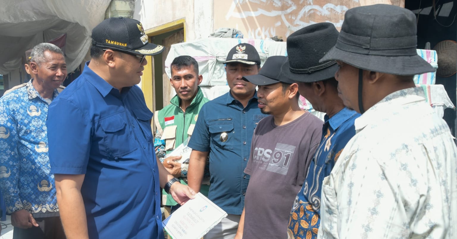 Bupati Deliserdang Perkuat Sektor Pertanian, Asri Ludin Tambunan : bantuan alsintan diharapkan mampu menekan biaya produksi - IMG 20251220 WA0019