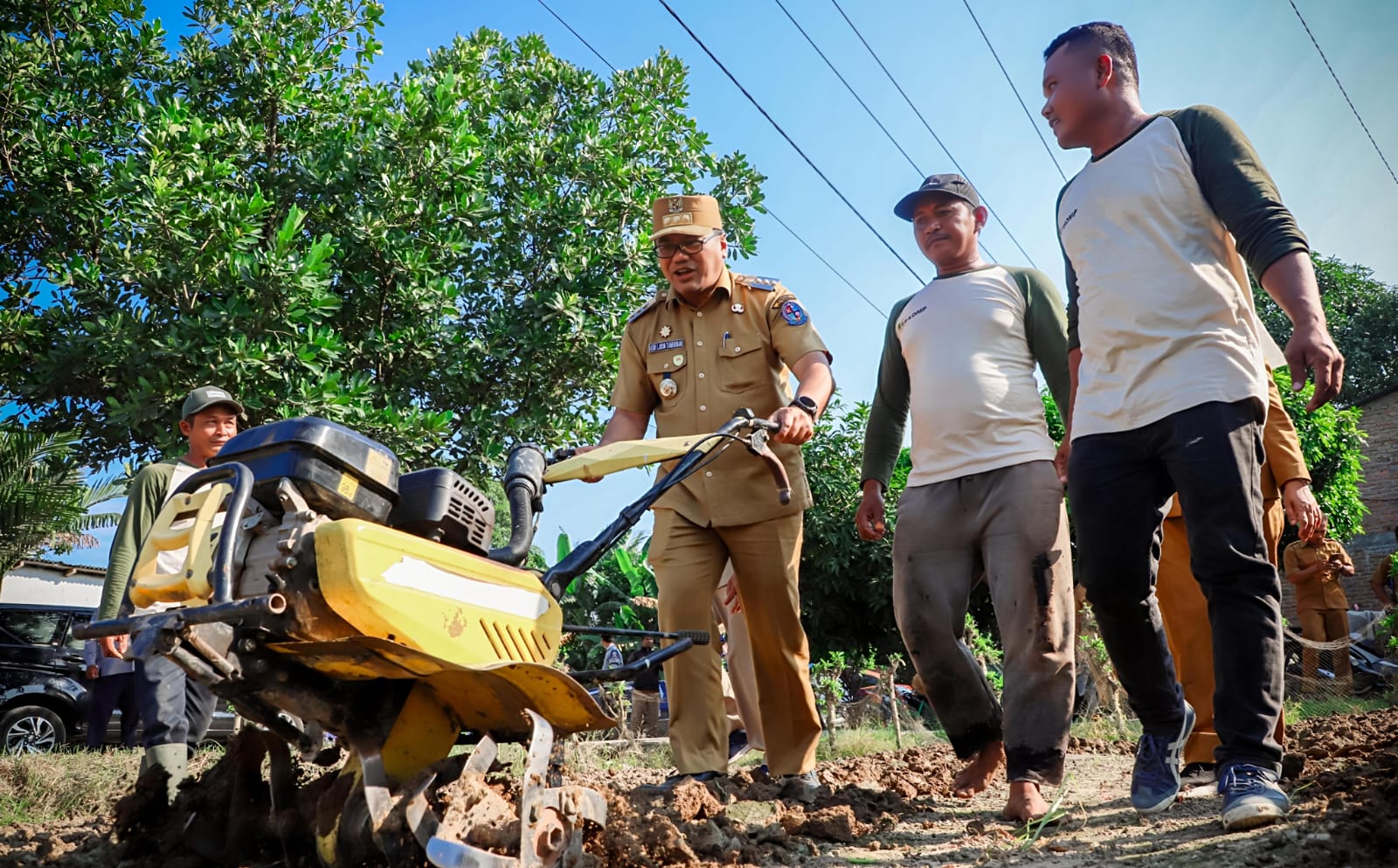 Bupati Asri Ludin Tambunan Berencana Bangun Greenhouse, Untuk Menjaga Stabilitas Harga Pangan Di Deli Serdang - IMG 20251224 WA0036