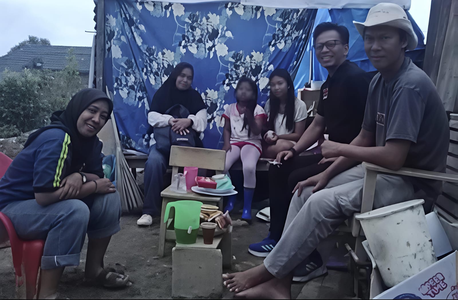 Direktur RSUD Kumpulan Pane Kota Tebingtinggi drg. Lili Marliana Pimpin Penyaluran Bantuan Bencana Aceh Tamiang - IMG 20251228 WA0004