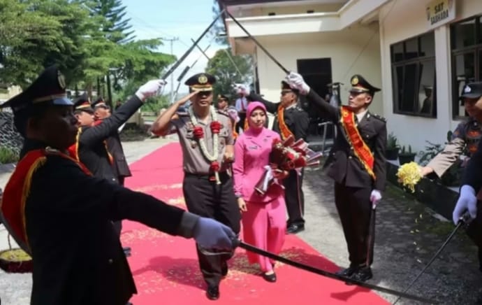 Kapolres Pakpak Bharat Diserahterimakan, Dari AKBP Pebriandi Haloho Ke AKBP Muhammad Agustiawan - IMG 20260115 WA0009