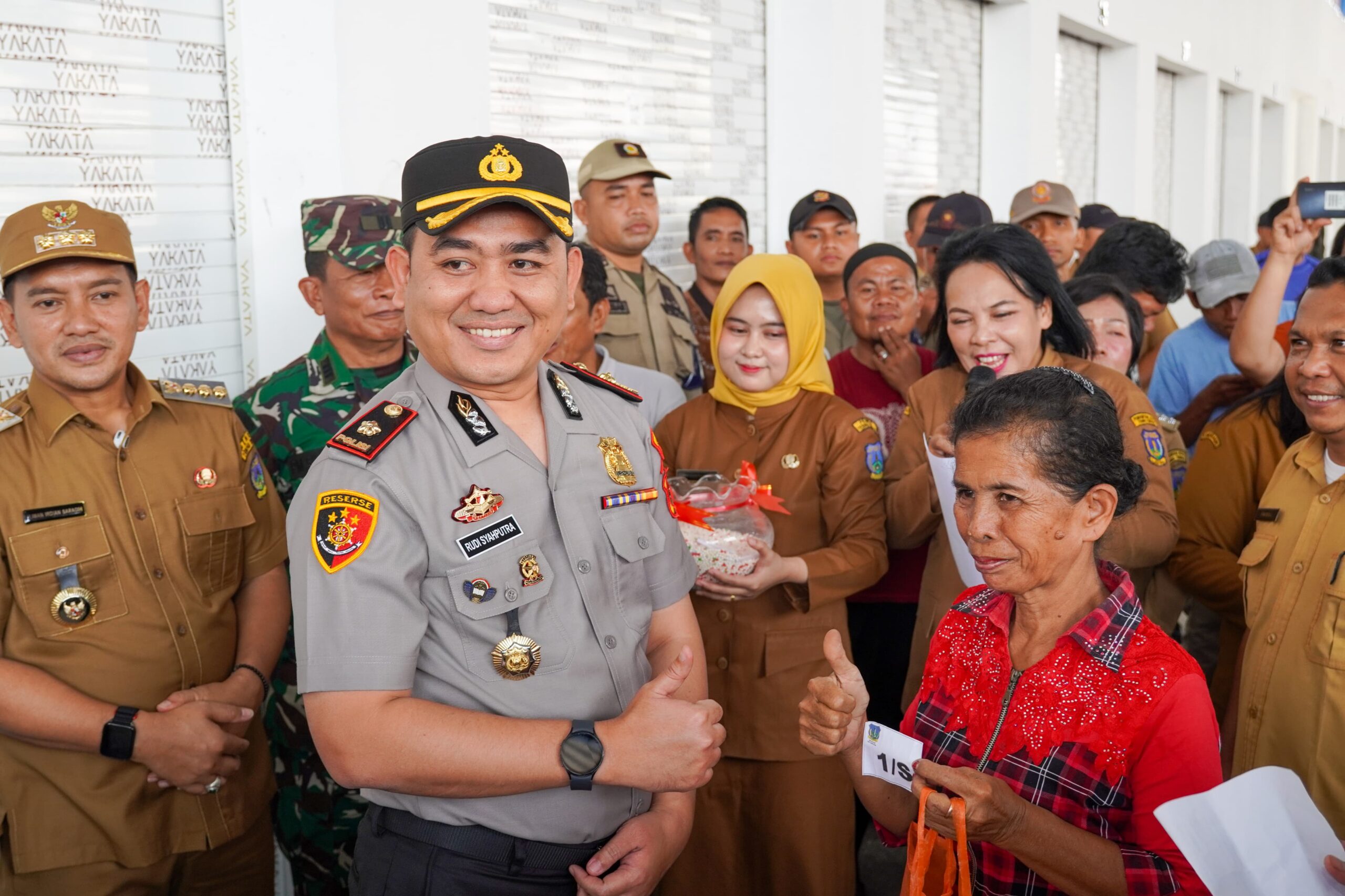Pemko Tebingtinggi Komit Berpihak Pada Pedagang Kecil, Walikota Iman Irdian Resmikan Pasar Inpres - IMG 20260120 WA0007 scaled
