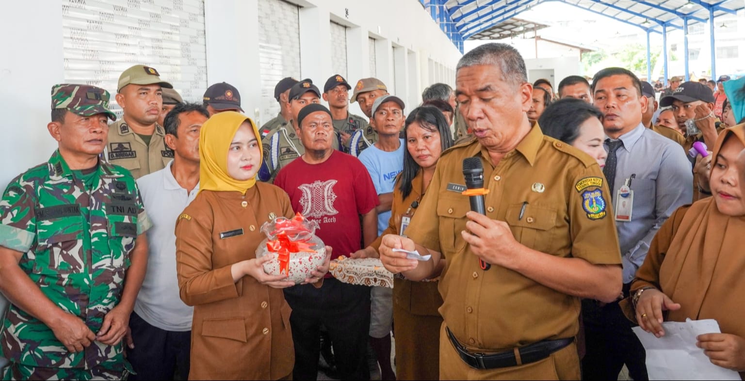 Pemko Tebingtinggi Komit Berpihak Pada Pedagang Kecil, Walikota Iman Irdian Resmikan Pasar Inpres - IMG 20260120 WA0008
