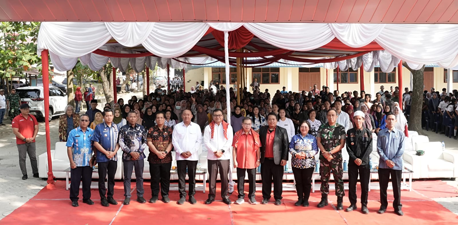 Bupati Deli Serdang dr. H. Asri Ludin Tambunan Bersama Anggota DPR RI Sofyan Tan Resmikan Revitalisasi SMP Swasta Bina Agung Tanjung Gusta - IMG 20260123 WA0022