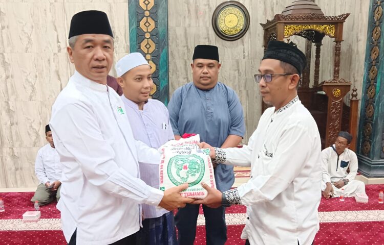 Dakwah Sosial 'IMAN' Kota Tebingtinggi Bersafari Magrib Di Masjid Al-Hasanah Brohol 2 Dakwah Sosial ‘IMAN’ Kota Tebingtinggi Bersafari Magrib Di Masjid Al-Hasanah Brohol