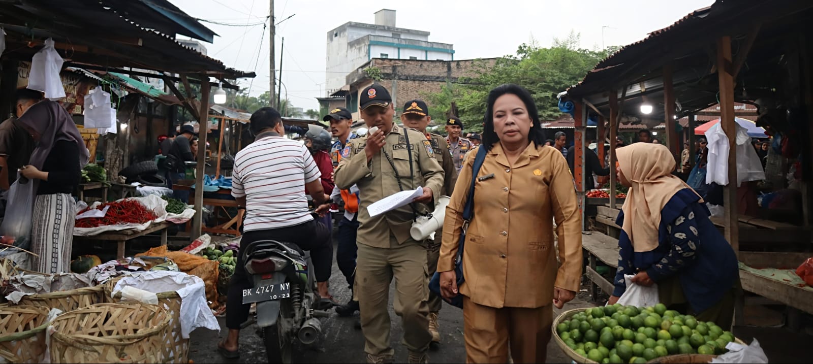 Revitalisasi Pasar Inpres Tebingtinggi Telah Selesai, Sekdako : Pedagang Terdaftar Dan Memiliki Nomor Segera Tempati Kios - IMG 20260203 WA0034