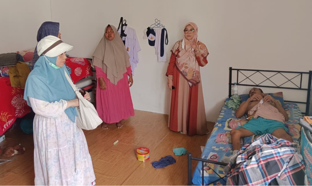 Menjelang Tradisi Meugang Ramadhan 1447 H, Keluarga Majelis Taklim Mushollah Ibnu Shina RSUD Kumpulan Pane Kota Tebingtinggi Salurkan Daging Rendang Untuk Korban Banjir Bandang Aceh Tamiang 7 Menjelang Tradisi Meugang Ramadhan 1447 H, Keluarga Majelis Taklim Mushollah Ibnu Shina RSUD Kumpulan Pane Kota Tebingtinggi Salurkan Daging Rendang Untuk Korban Banjir Bandang Aceh Tamiang - IMG 20260217 WA0023