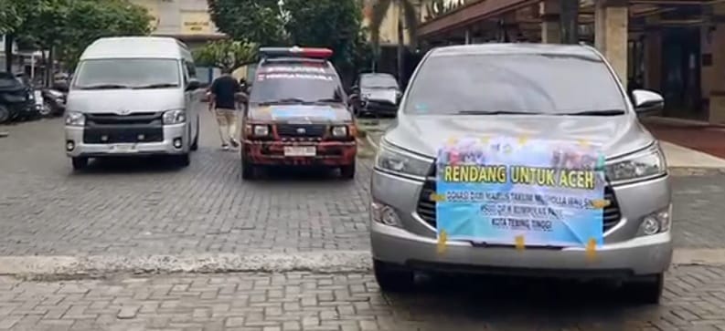 Menjelang Tradisi Meugang Ramadhan 1447 H, Keluarga Majelis Taklim Mushollah Ibnu Shina RSUD Kumpulan Pane Kota Tebingtinggi Salurkan Daging Rendang Untuk Korban Banjir Bandang Aceh Tamiang 5 Menjelang Tradisi Meugang Ramadhan 1447 H, Keluarga Majelis Taklim Mushollah Ibnu Shina RSUD Kumpulan Pane Kota Tebingtinggi Salurkan Daging Rendang Untuk Korban Banjir Bandang Aceh Tamiang - IMG 20260217 WA0025