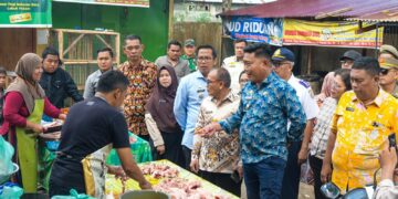 Wabup DS Lom Lom Suwondo Sidak, Harga Kebutuhan Pokok Ramadhan dan Idul Fitri Stabil