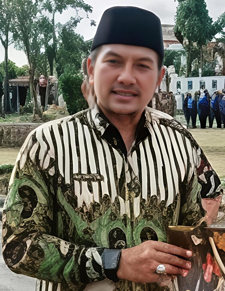 Walikota Tebingtinggi Laporkan Pemilik Akun FB Inisial AT Ke Poldasu, Dugaan Pencemaran Nama Baik Tuduhan Ijazah Palsu 2 Walikota Tebingtinggi Laporkan Pemilik Akun FB Inisial AT Ke Poldasu, Dugaan Pencemaran Nama Baik Tuduhan Ijazah Palsu