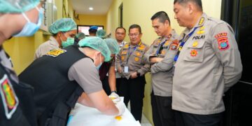 Kapoldasu Pimpin Langsung Pelaksana Tes Urine PJU Dan Kapolres