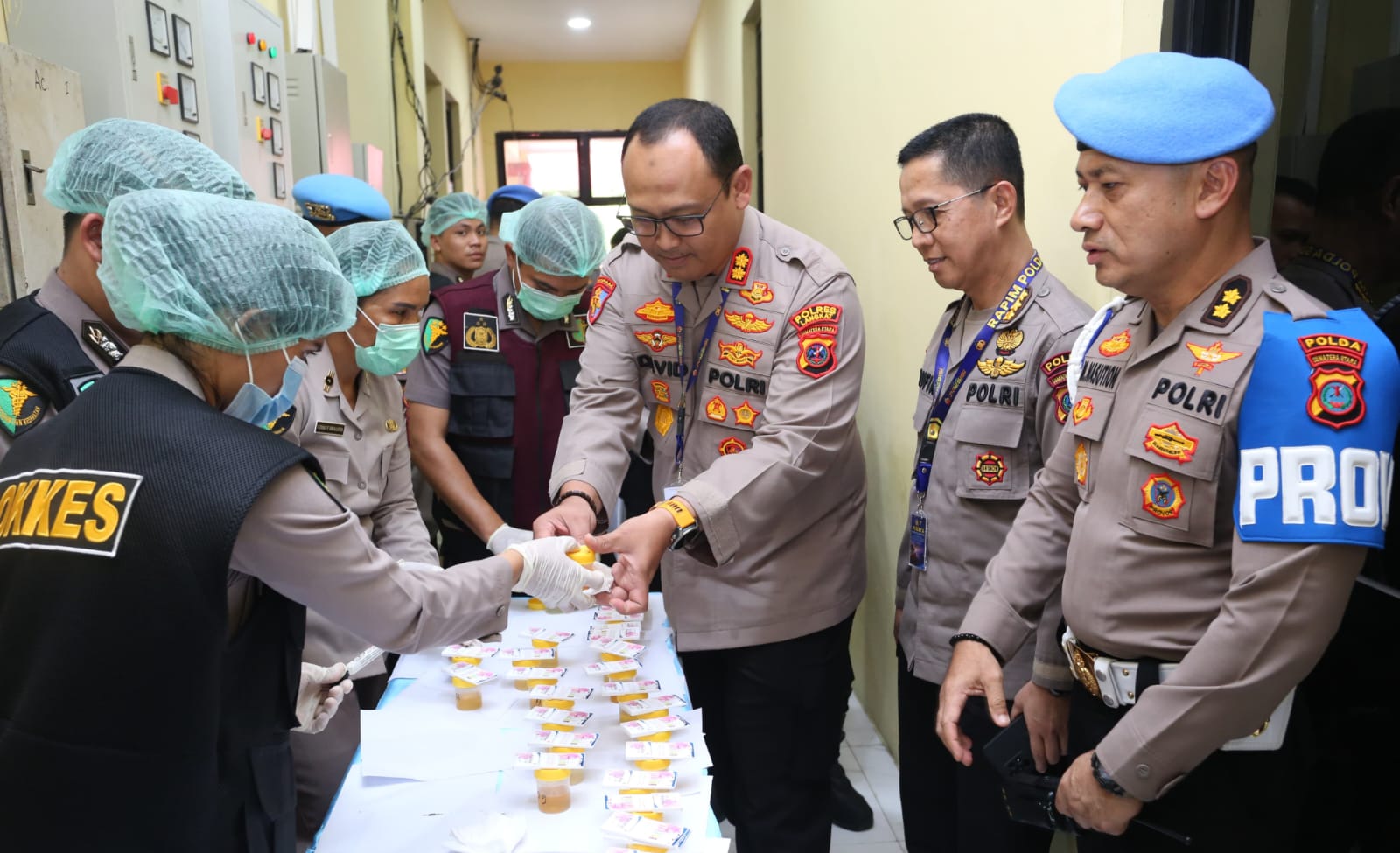 Kapoldasu Pimpin Langsung Pelaksana Tes Urine PJU Dan Kapolres - IMG 20260226 WA0015